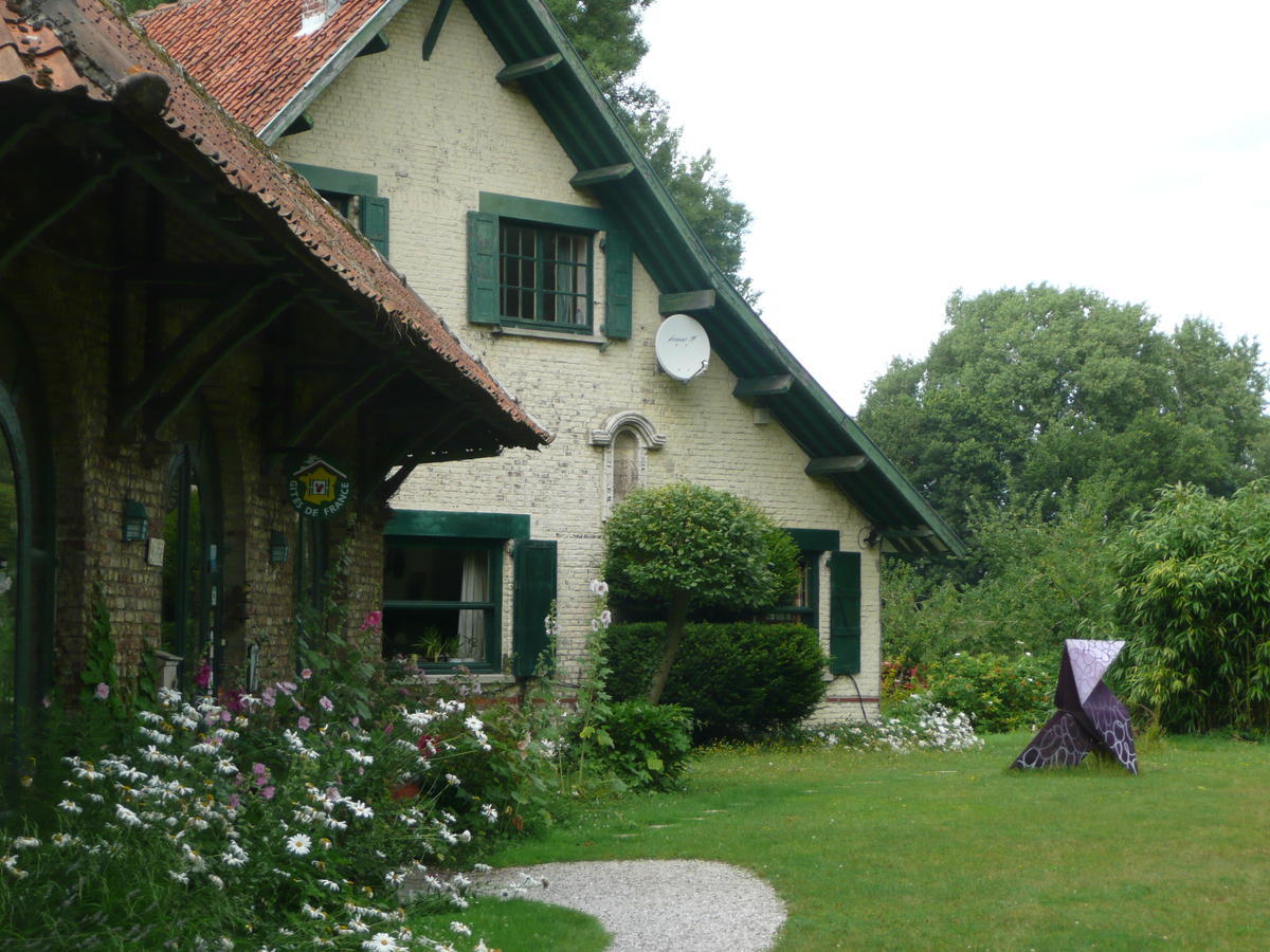 Manoir De Bois En Ardres Ngoại thất bức ảnh