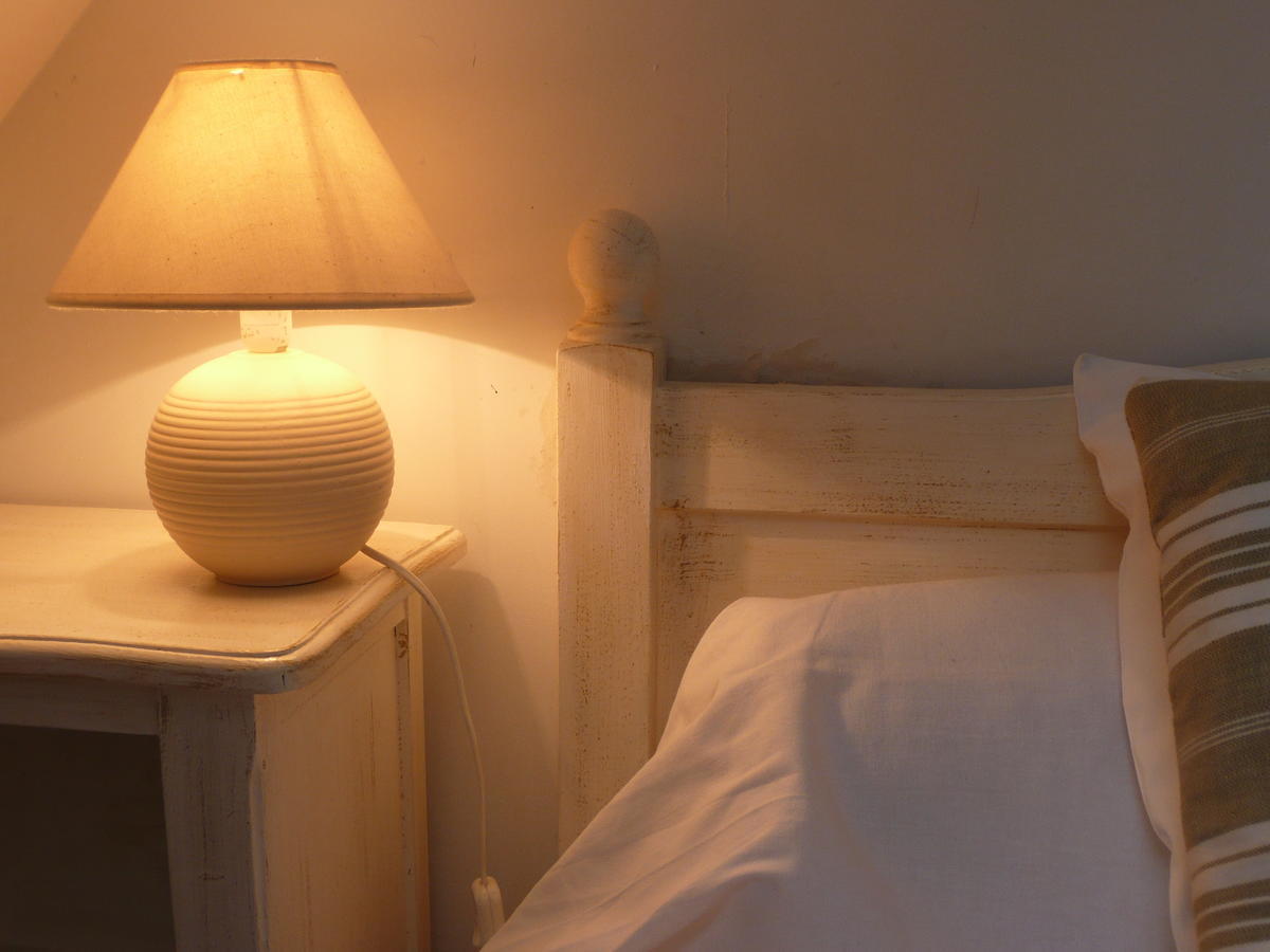 Manoir De Bois En Ardres Phòng bức ảnh